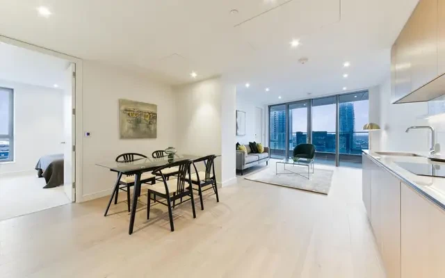 10 Park Drive, Canary Wharf, London, E14 9JX 0