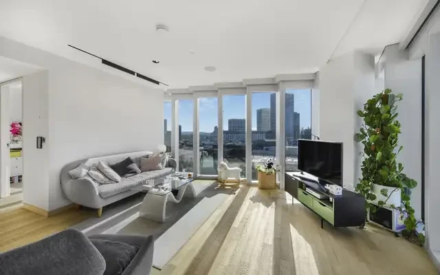 Manhattan Loft Apartments,International Way London E20 0