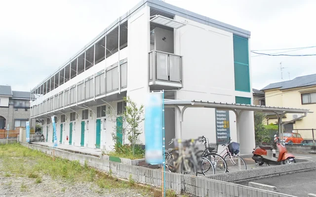 レオパレスプランタン高槻 0