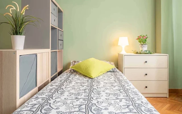 VIA ANGERA 18 <br> PRIVATE ROOM S1 2