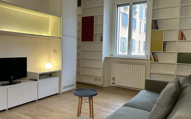 Appartamento in Via Marco D'Oggiono, Milano, in zona Darsena 0
