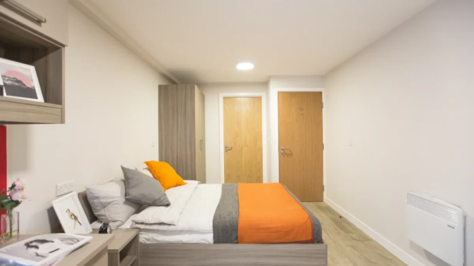 Luxury 2 Bed Apartment