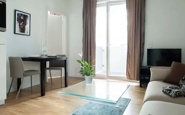 Life - zentrale Wohnung mit eigener Gym 3