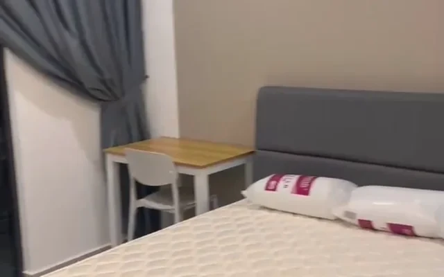 Yolo Signature Suites - バンダル ツールの学生向け宿泊施設 - 1 Bed 1 Bath 2