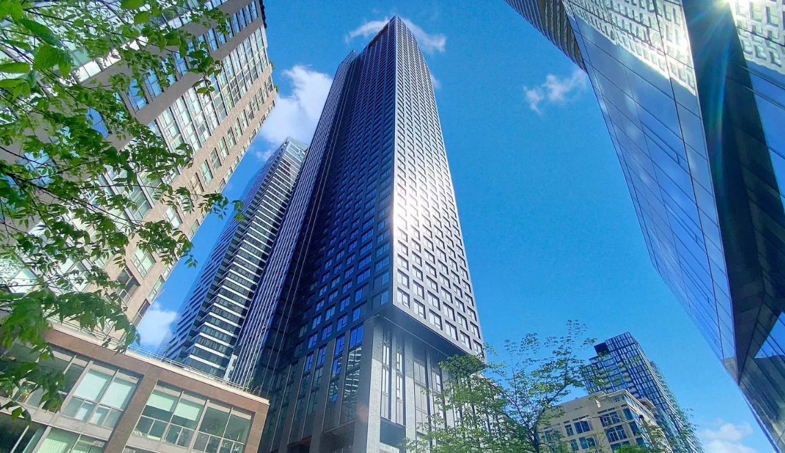 8 Wellesley Residences