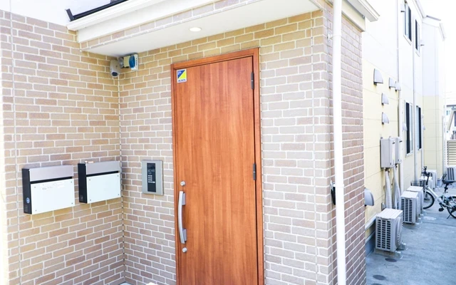 Tokyoβ Lily Hill 1