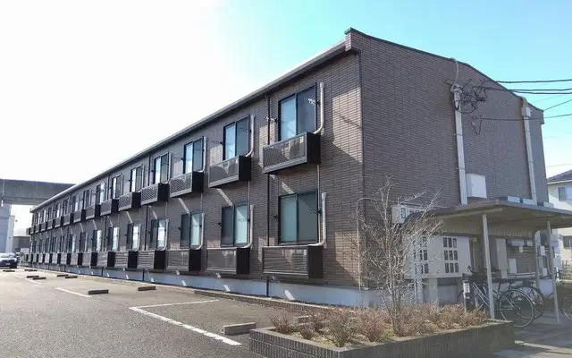 レオパレスかがやき 3