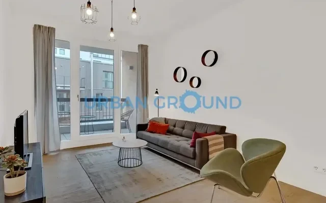 Fully furnished 2 room luxurious flat in Prenzlauerberg with Balcony 1