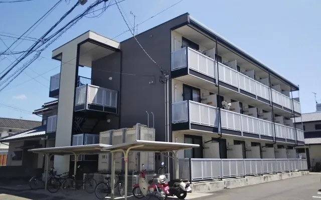 レオパレススカイ 4