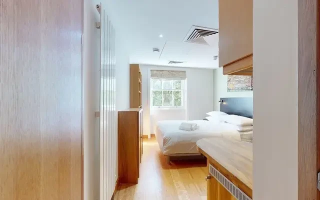 Cartwright Gardens 25341# 3