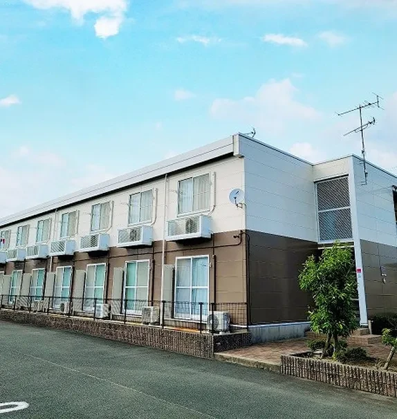 レオパレス雅