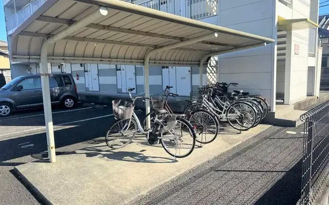 レオパレスルーチェ 3