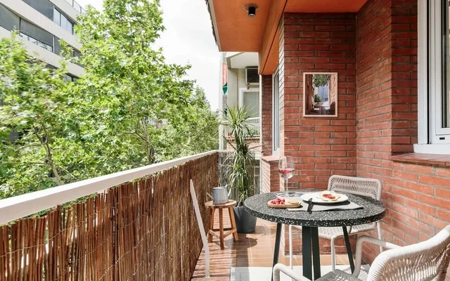 Ravello - 3 bedroom and terrace in Sant Gervasi 0