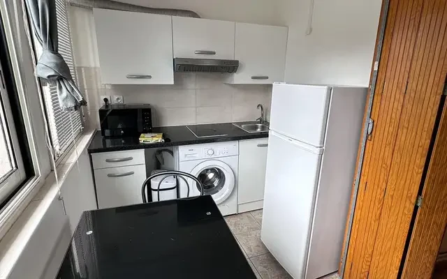 Villejuif 94e·31m²·F1·Studio·With furniture 3