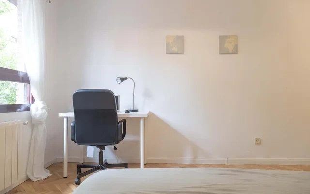 Edificio en la calle Sangarcia (168H5) 2