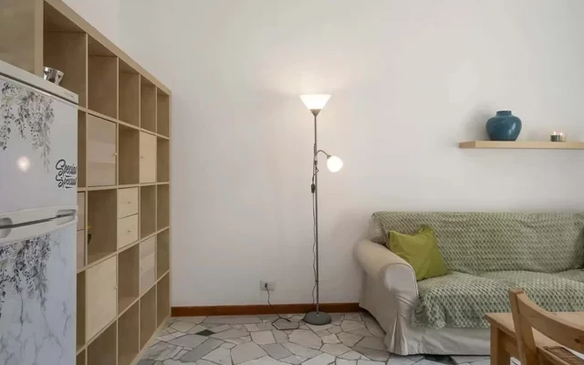 Spazioso bilocale nel distretto dei fiori 1