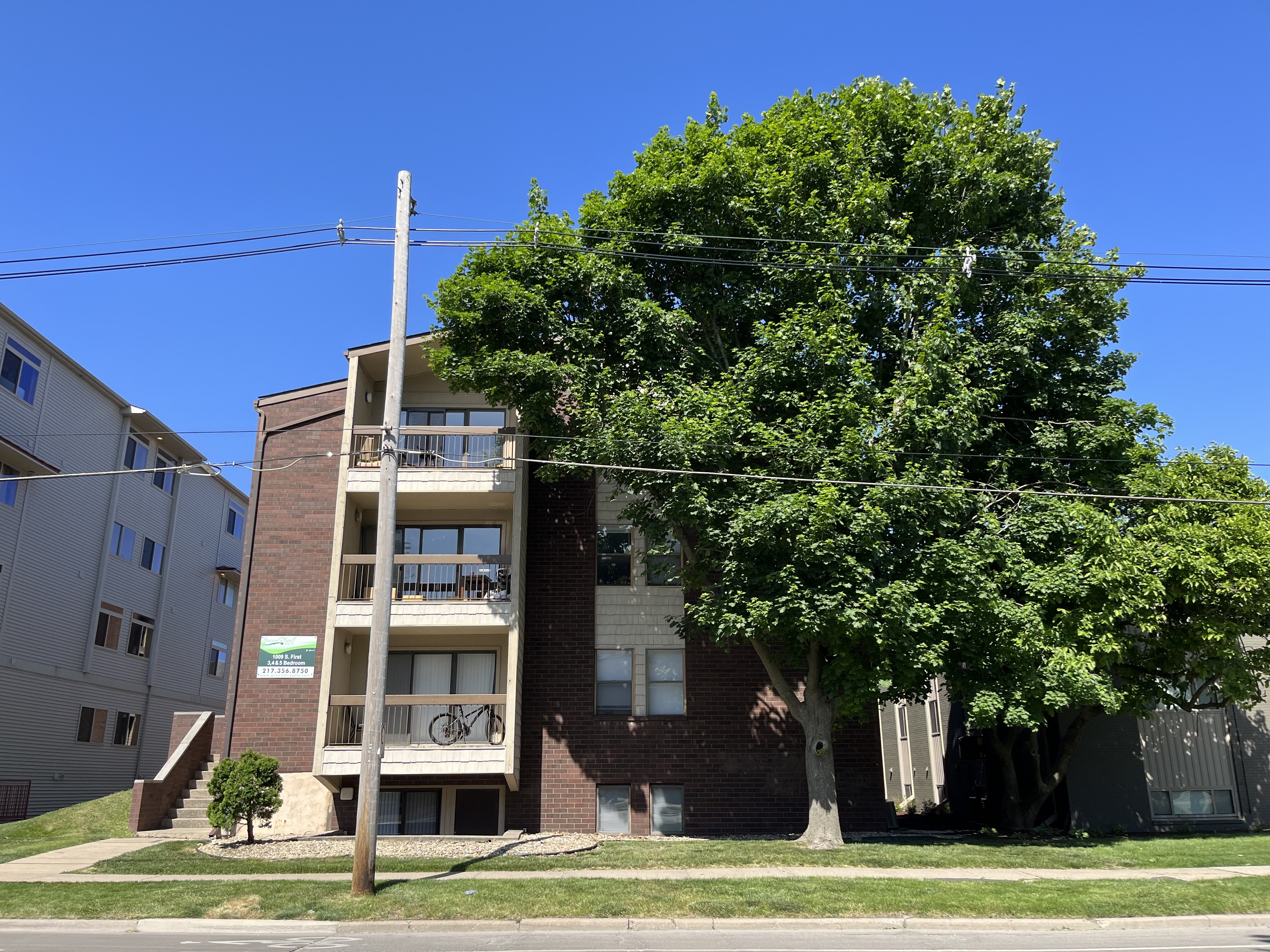 1009 S. First St Champaign IL
