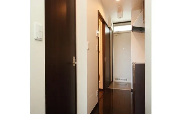 アイフラッツ・コーキ 4