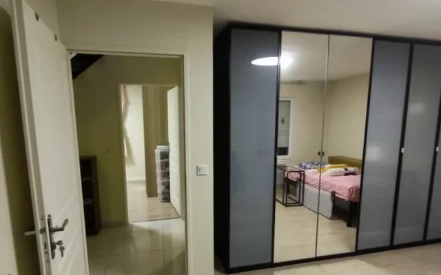 Bezons 95e·125m²·F5·Maison·With furniture 4