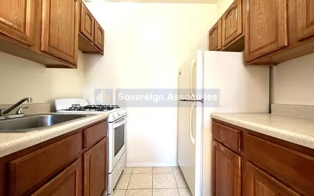 500 Kappock Street 3