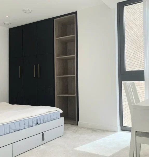 LH-417, Dingley Road