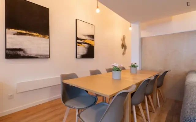 house near Rua 1º De Maio - ที่พักนักศึกษาในวินลาโนวา เดอ ไกอา