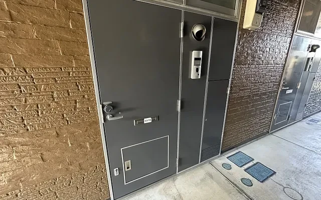 レオパレスサンフラワー 3