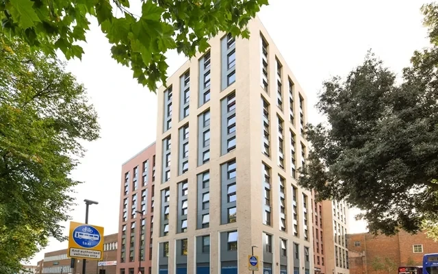 Vincent Place 4
