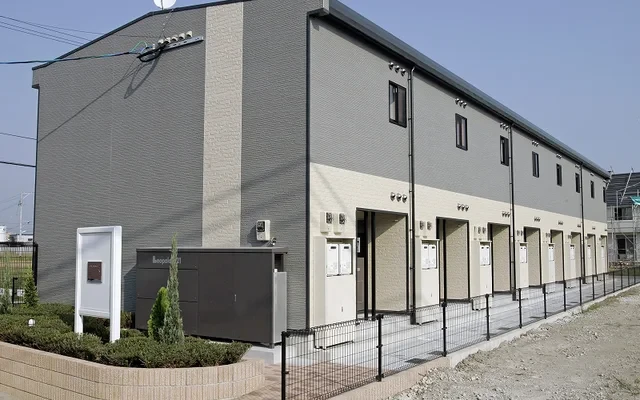 レオパレスウィステリア 0