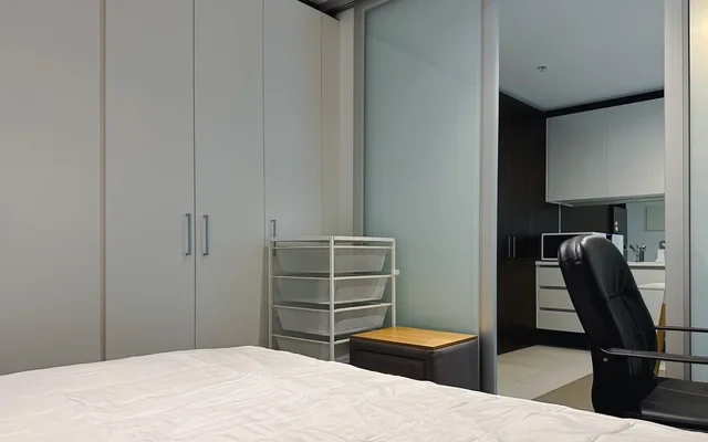 1202/639 Lonsdale St 1