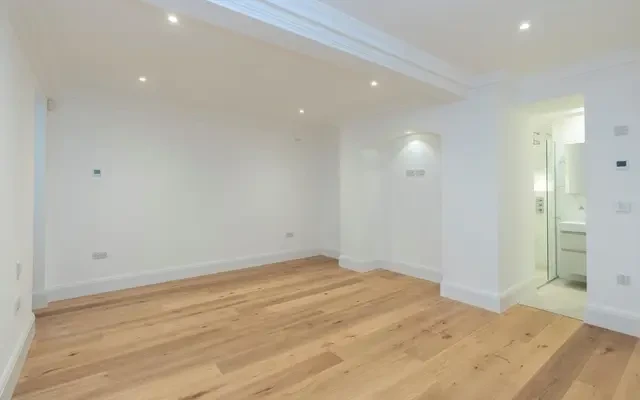 Beltwood Park, Sydenham Hill, London, SE26 6TH 2