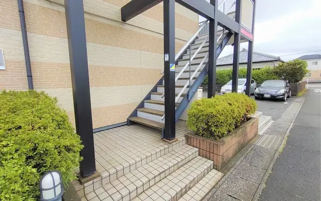 レオパレス清和 4