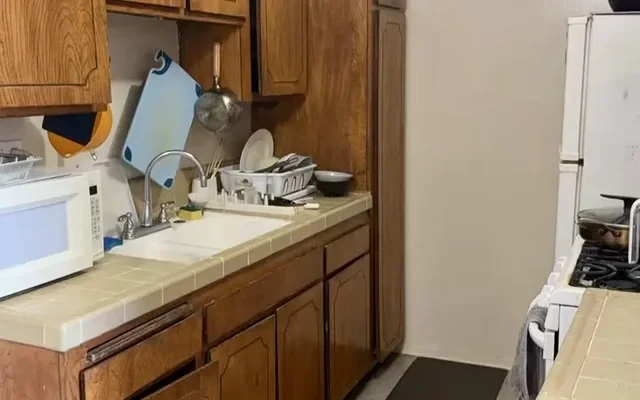 2304 28th St - résidence étudiante à Sainte Monique - 3 Bed 2 Bath
