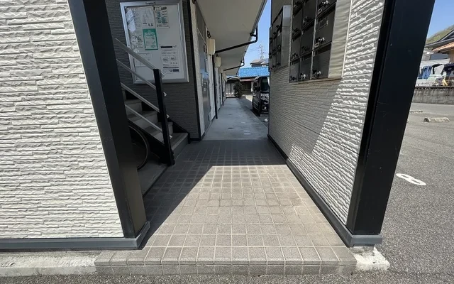 レオパレスグローリー 4