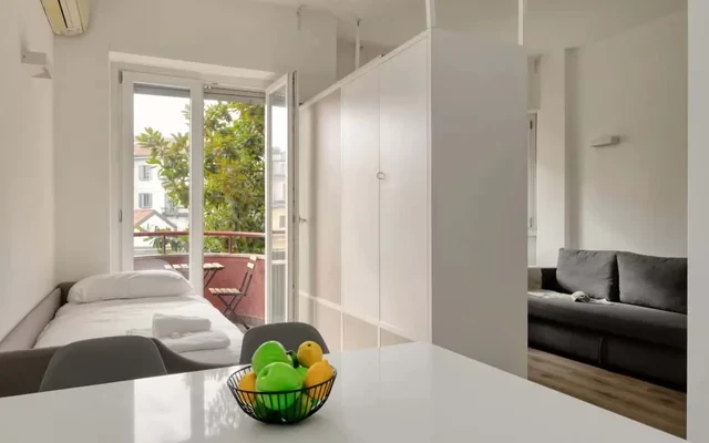 Accogliente monolocale con balcone vicino al centro citta 0