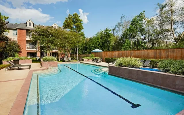 Camden Vanderbilt Apartments 2