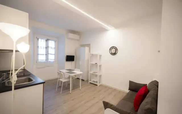Via Alessandro Tadino 0