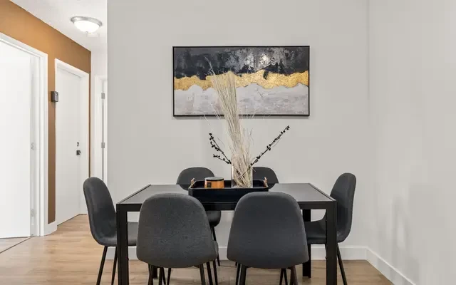 1700 Malcolm Avenue 4