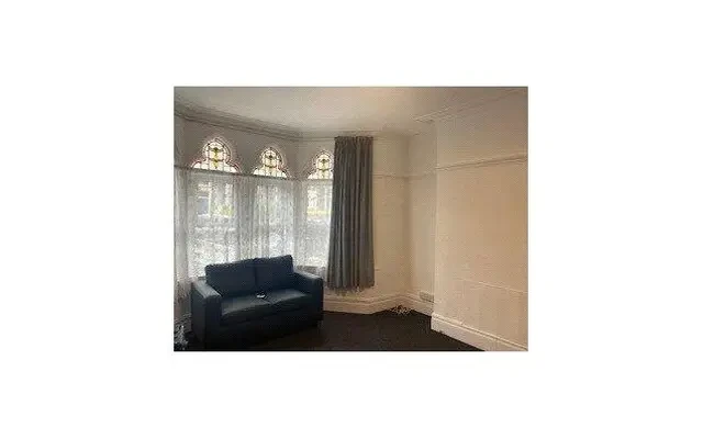 17-31 Gordon Road, Bristol, Avon, England, BS8 1 4
