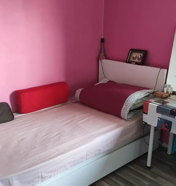Fresnes 94e·13m²·F1·Une chambre （Colocation）·With furniture