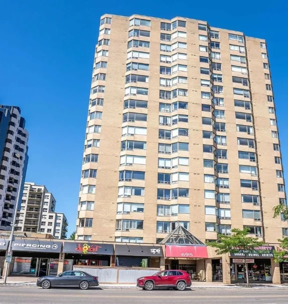 695 RICHMOND St 1105