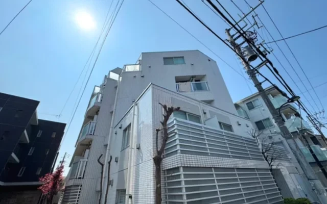 Bride's Shinjuku Nakai, Room 507 0