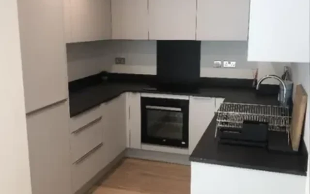 Comfy Double Bedroom close to Alexandra Park 4