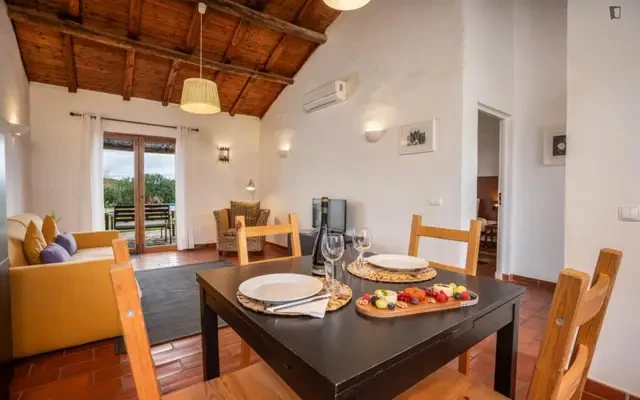 house near Burro Ville by Host Wise, - Portimão student accommodation