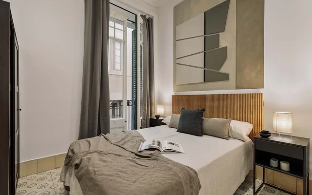 Uru - 2 bedrooms and balcony in Vila de Gracia 4