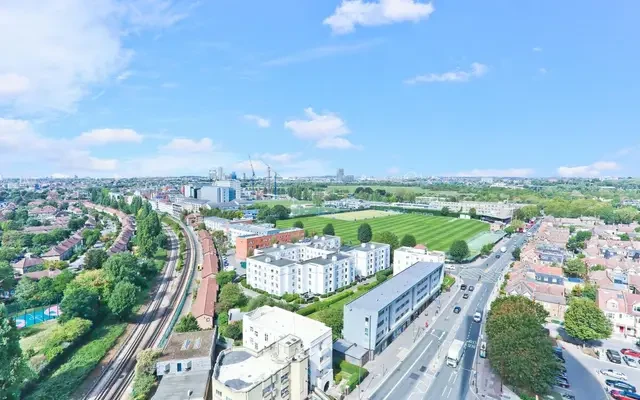 Eighty Eight Wood Lane, White City, London, W12 0FE 4