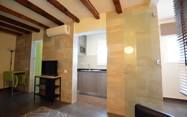 studio in El Raval (Ciutat Vella) 2