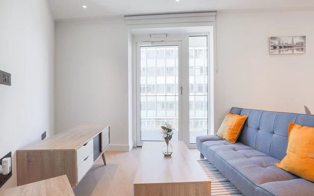 White City Living 4