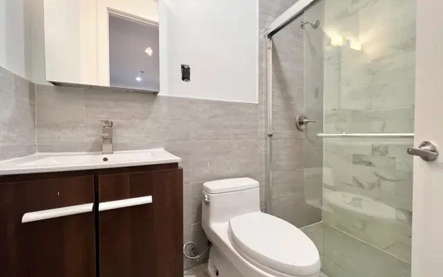 10 Westminster Road, Brooklyn 2