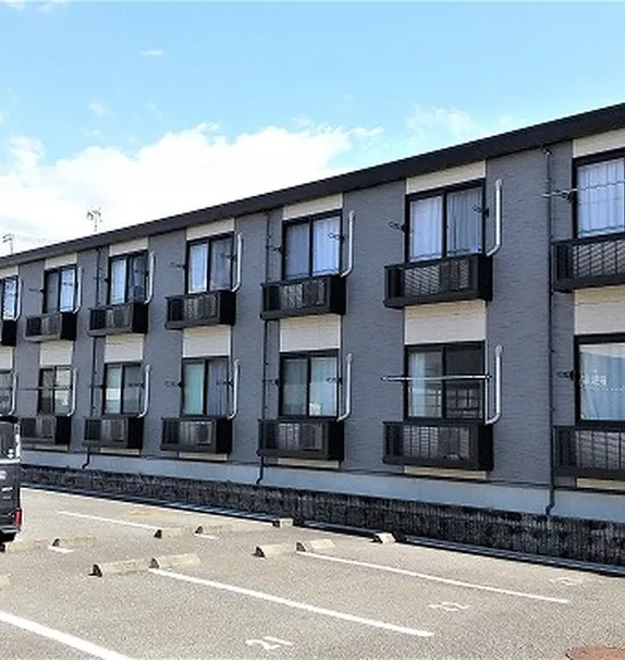 レオパレスカモミール